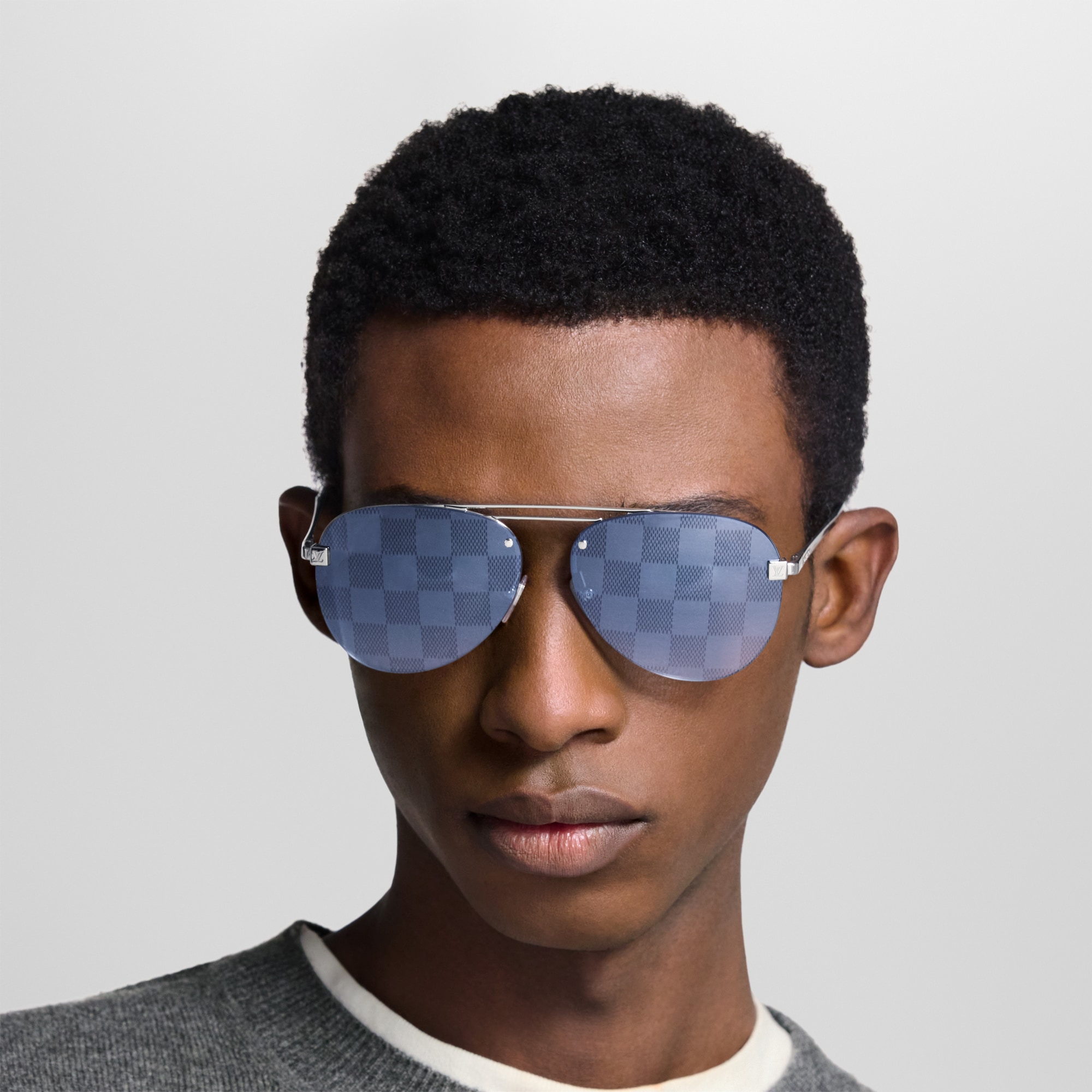 Clockwise Sunglasses . - Accessories | Louis Vuitton India